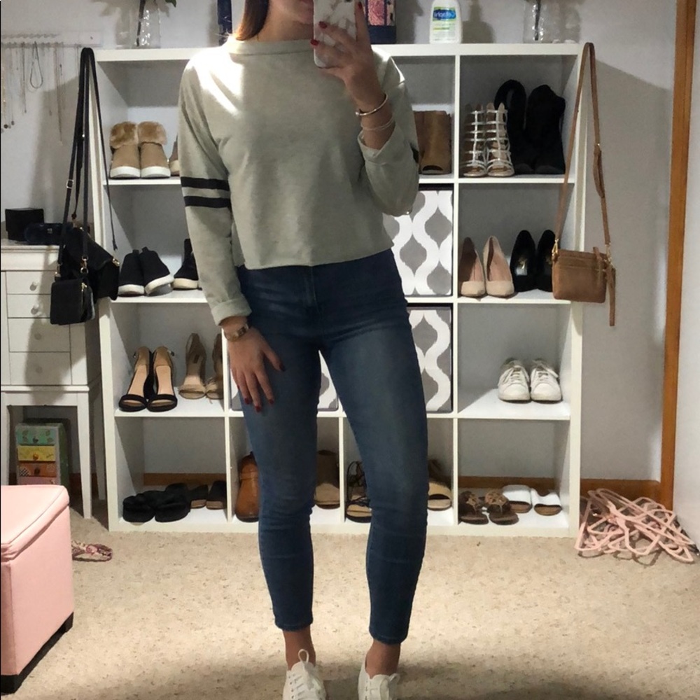 Cropped varsity shirt